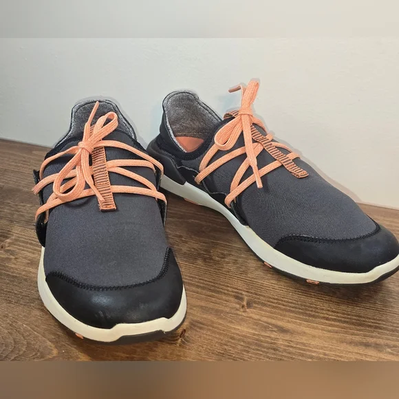 OluKai Miki Li Sneakers Women's Size 8.5 - Picture 3 of 11